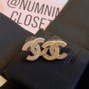 New Chanel classic gold small mini stud earrings